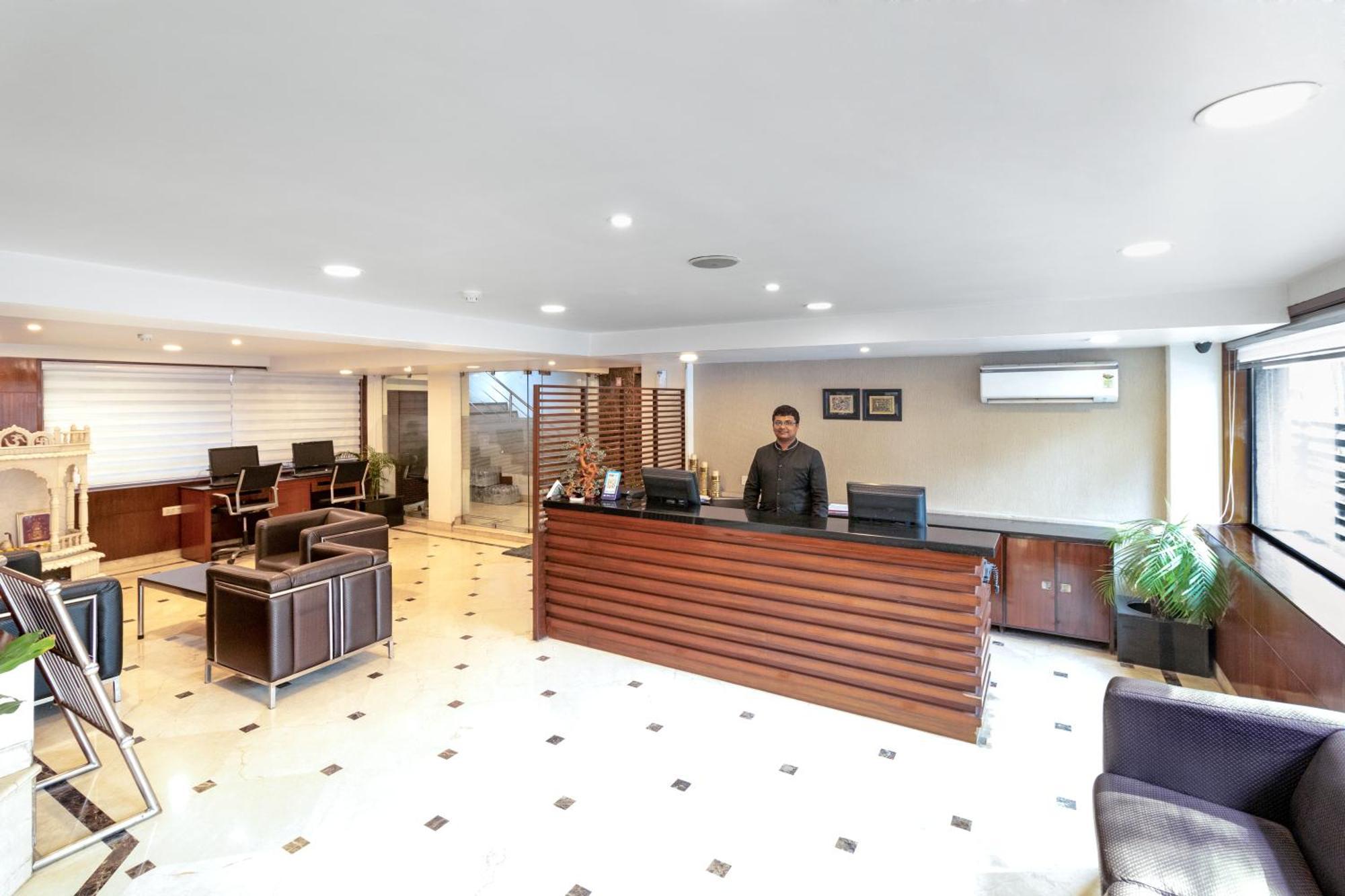 Hotel Casa Fortuna โกลกาตา ภายนอก รูปภาพ