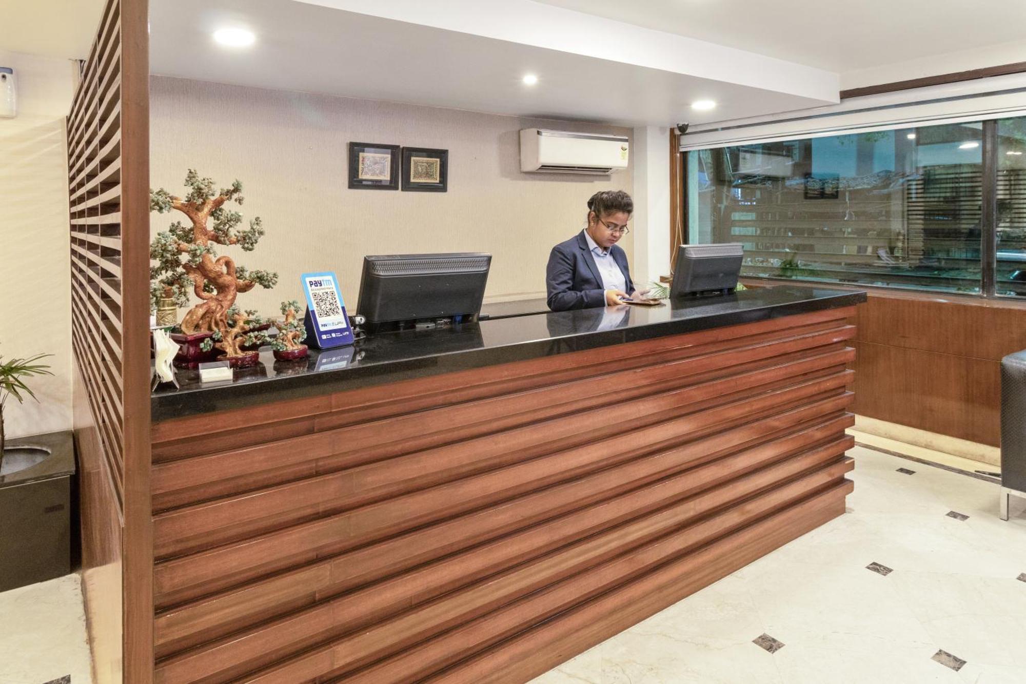 Hotel Casa Fortuna โกลกาตา ภายนอก รูปภาพ